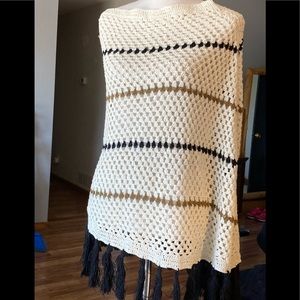 New by Anthropologie Neutr Mot crochet poncho made in India